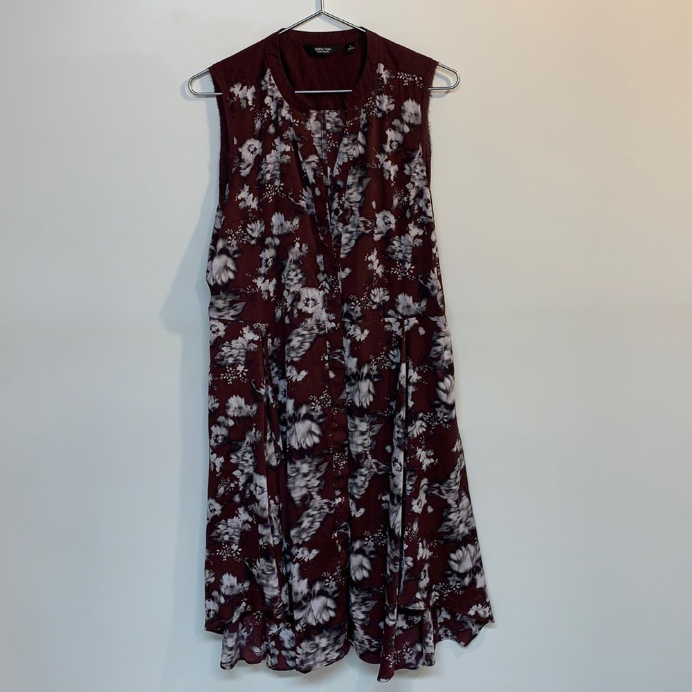 Simply Vera button down dress size L maroon color